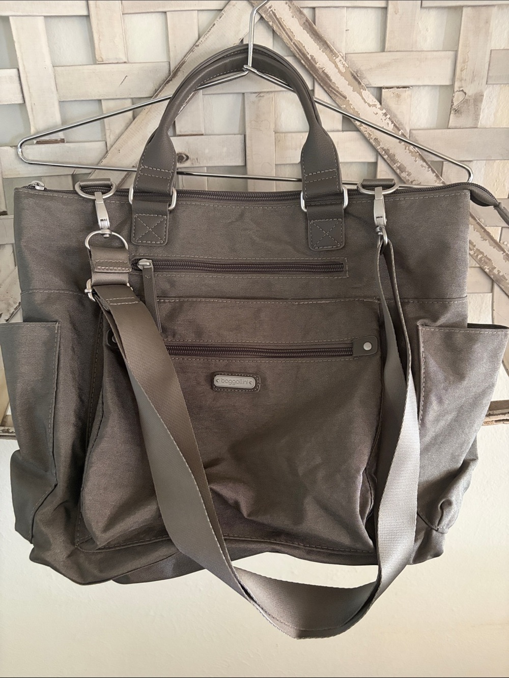 Baggallini True Classic 3- in- 1 Convertible Backpack